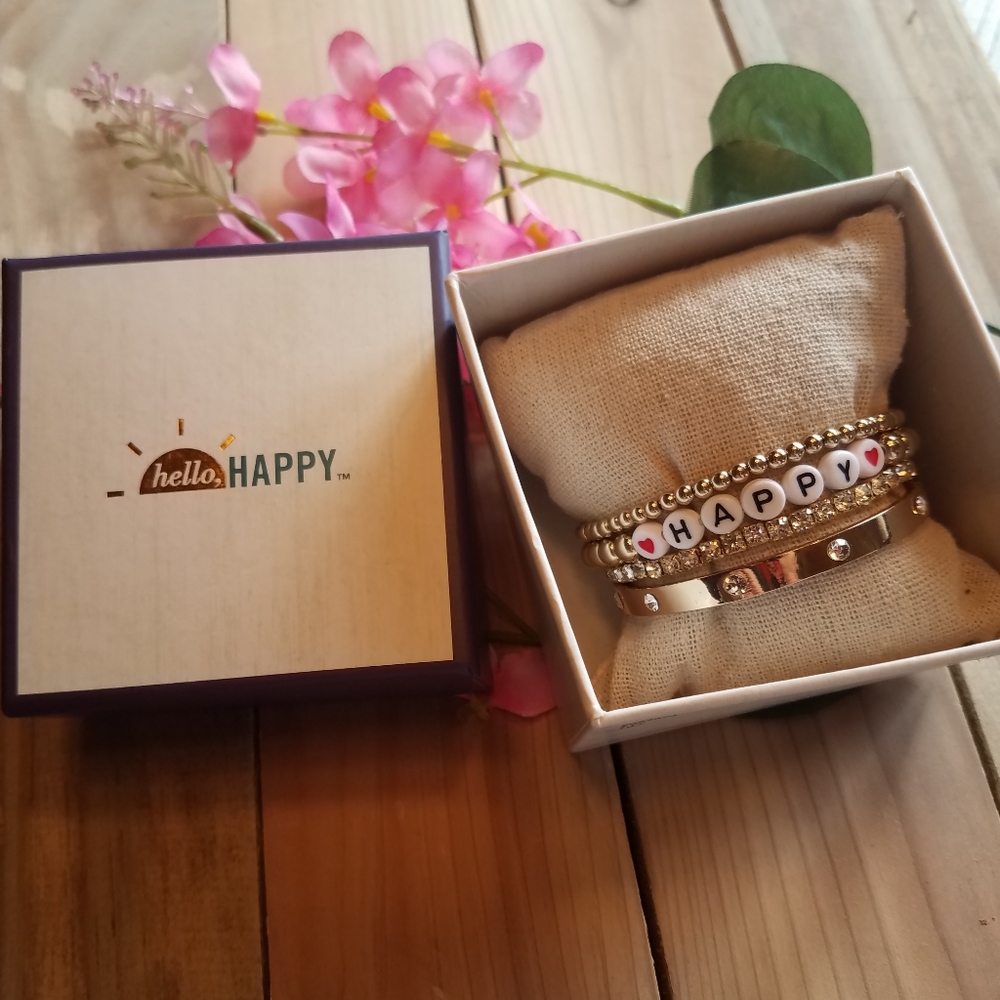 Beautiful Bracelet Set - Picture 4 of 4
